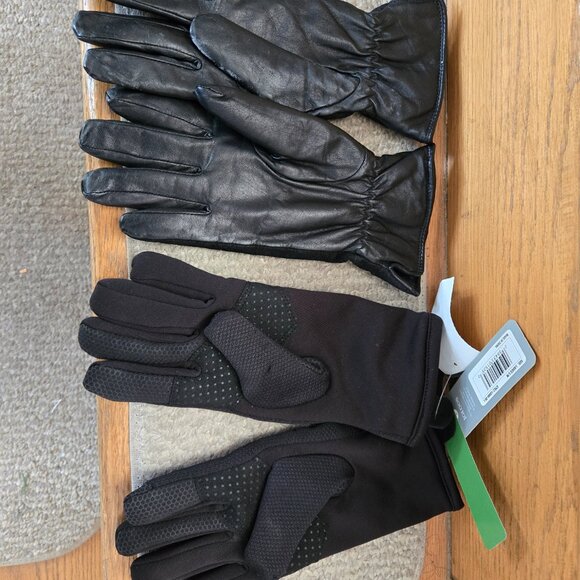 Bundled NWT Igloos woman's s/m size black gloves and a2nd pair thinsulate gloves - Picture 4 of 8